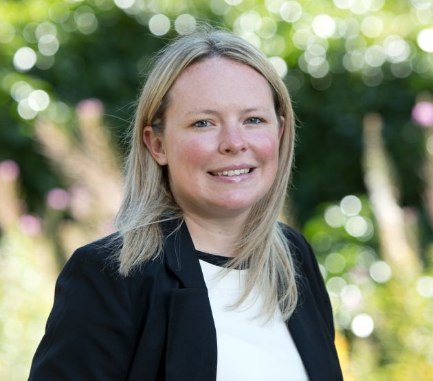 Lisa  Mannion 